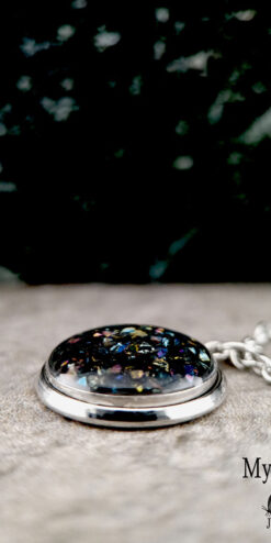 wholesale dark glitter chips necklace boutiques closeup3