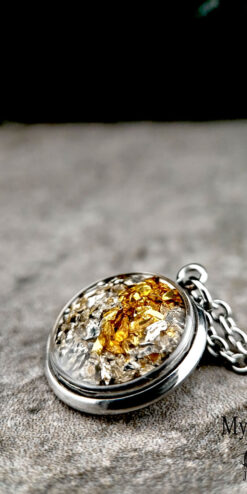 Handcrafted Sparkle Jewelry – Affordable Gold & Silver Chips Necklace – Gift-Ready - Image 2