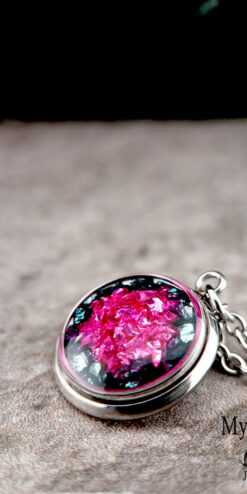handmade sparkle jewelry blush ink blue chips necklace closeup1