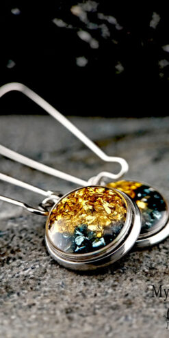 wholesale sparklechip earrings gold ink blue bulk closeup1