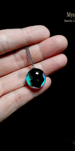 Iridescent Papilio lorquinianus butterfly wing necklace, 18mm glass dome pendant, handmade nature-inspired jewelry, unique Christmas and Valentine’s gift for her