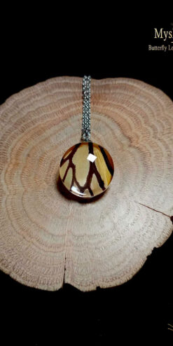 Bulk Danaus plexippus monarch butterfly wing necklace, 20mm glass lens pendant, wholesale jewelry for businesses and craft sellers